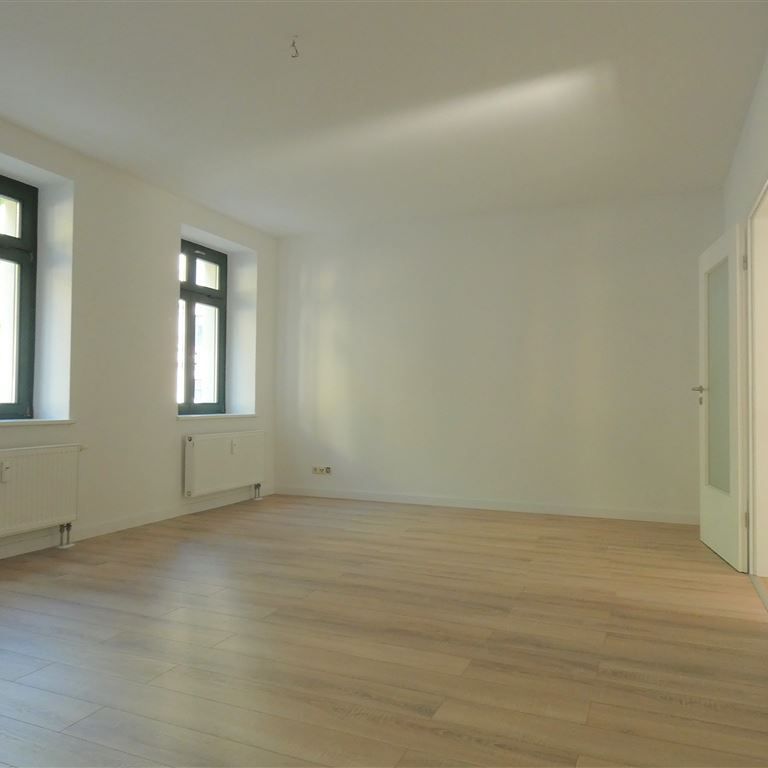 Helle, geräumige 3-Raum Whg. mit Balkon und Bad mit Fenster! - Foto 1