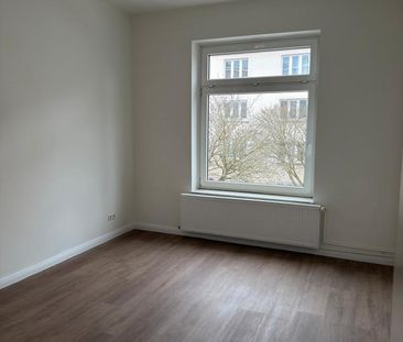 WG Zimmer frisch renoviert Besichtigung 04.04. 10-11 Uhr - Photo 3