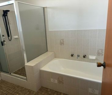 Views all around! - Photo 4