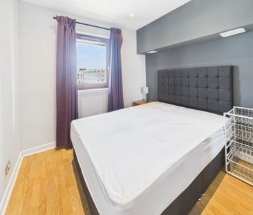Price £950 pcm - Available Now - Furnished - Photo 6