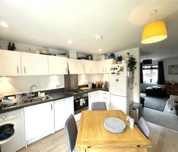 2 bedroom terraced house to rent - Photo 5