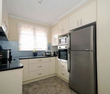 381 Hume St Kearneys Spring - Photo 6