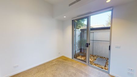 PRESTIGE LIVING - Photo 2