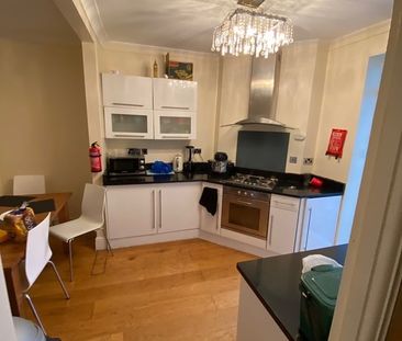 Room in a Shared House, Greenwich High Road, SE10 - Photo 1