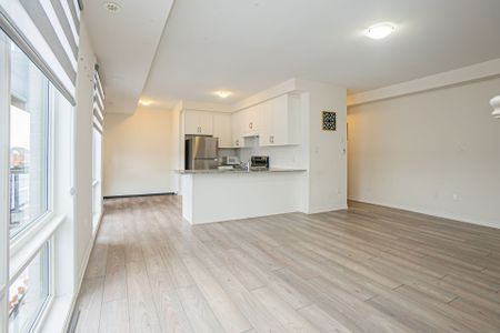 For Lease - 80 KNOTSBERRY Circle Unit# 72, Brampton, Ontario - Photo 2