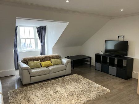 2 bedroom apartment to rent - Photo 2