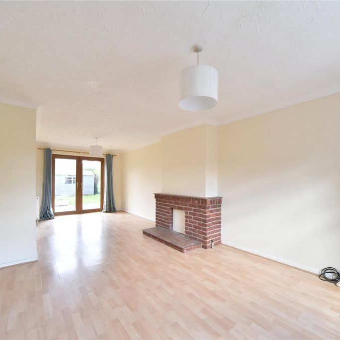 3 bedroom detached house to rent - Photo 1
