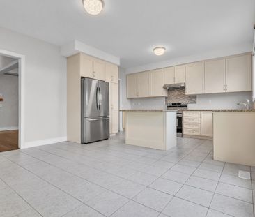 For Lease - 65 Port Royal Avenue, Vaughan, Ontario - Photo 6