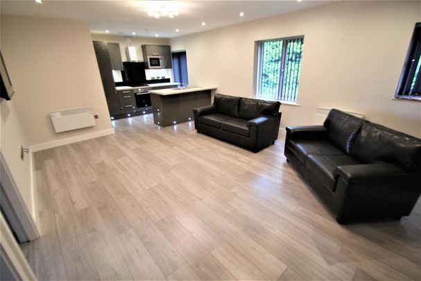 2 bedroom apartment to rent - Photo 1