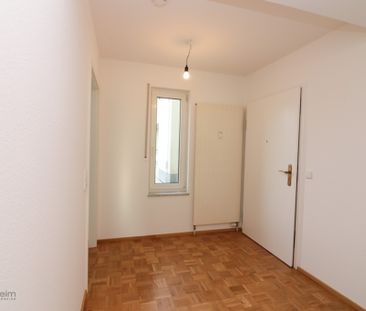 Renovierte Penthousewohnung mit Terrasse in direkter Mainnähe - Photo 3