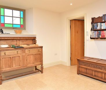 2 bedroom detached house to rent - Photo 2