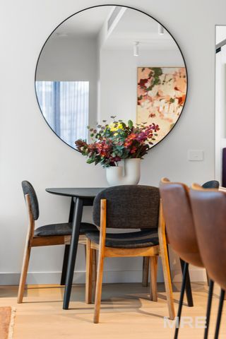 Elevated luxury living - Photo 3