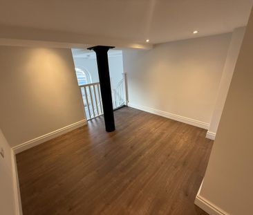 Studio to rent - Photo 6