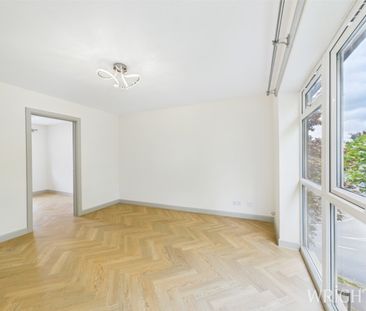3 bedroom Apartment - Nettlecroft, Welwyn Garden City - Photo 4