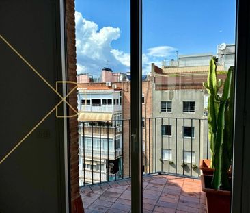 3 room luxury penthouse for rent in Barcelona, Spain - Photo 6