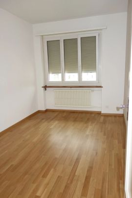 3.5 Zimmer, 110 m², 5. Stock - Photo 1