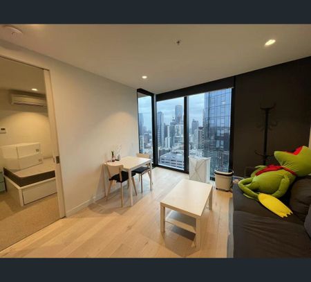 3303/318 Russell St, Melbourne, Vic 3000 - Photo 2