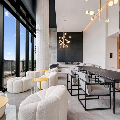 1210 Rue Jeanne Mance - Photo 1