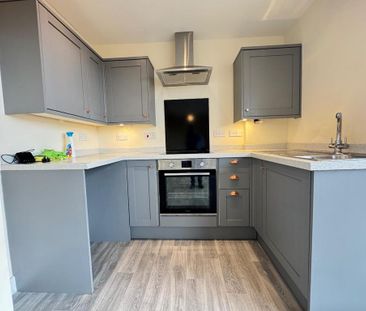 1 bedroom flat to rent - Photo 6