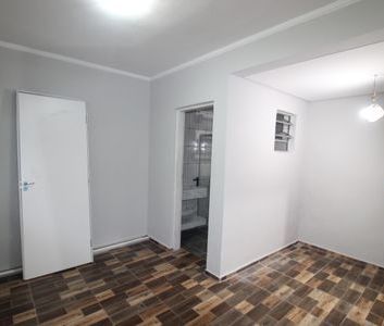 Casa para alugar com 33m², 1 quarto e sem vaga - Foto 3
