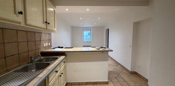 Location Appartement 43m² VENDOME 41100 - Photo 2