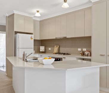 Unit 13/45 Enderby Street, Mawson ACT 2607 - Townhouse For Rent | D... - Photo 6