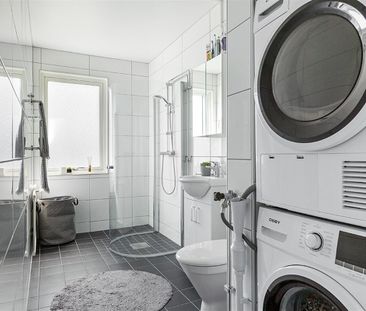 Vingåkersvägen 17 B - Foto 3