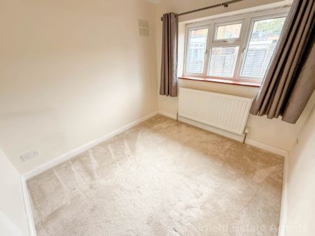 Embleton Road, South Oxhey, WD19 - Photo 4