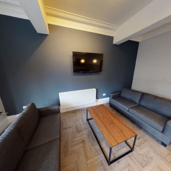 3 Cross Granby Terrace, Leeds, LS6 3BA - Photo 1