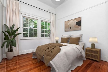 Timeless Art Deco Charm with Generous Indoor–Outdoor Living - Photo 4