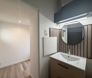 Location Appartement 1 pièce 22m² NIMES 30900 - Photo 3