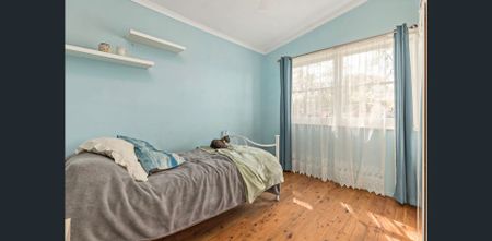 Property in Picton! - Photo 4