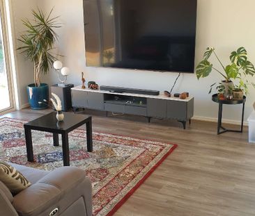 Thornhill Park - Photo 4