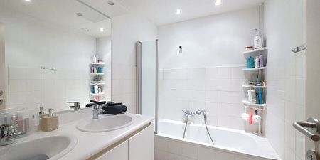 Appartement te huur in Jabbeke voor € 750 met 2 slaapkamers - Photo 4