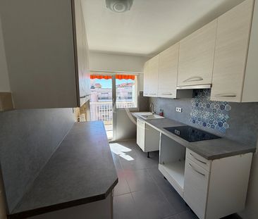 Location Appartement 4 pièces 84m² NICE 06000 - Photo 5