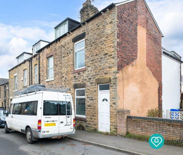 2 bedroom terraced house to rent - Photo 4