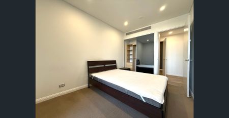 Nearly New three bedrooms apartment for leasing - Photo 4