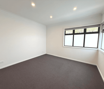 Modern 2-Bedroom House in Werribee - Photo 1