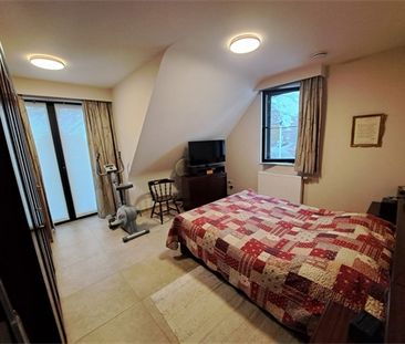 Een ruim dakappartement met terras en lift - Photo 1