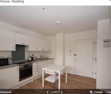 1 Bed Flat, Hanover House, RG1 - Photo 4
