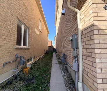 For Lease - 1542 Bruny Avenue Unit# Back, Pickering, Ontario - Photo 5