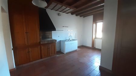 Appartement À Louer 5 Pièces , 180 M² - Photo 4