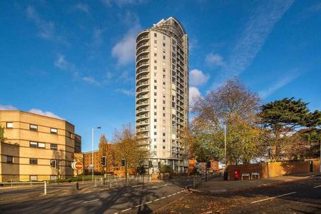 Altyre Road, East Croydon, CR0 - Photo 5