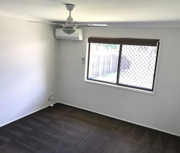 Spacious Capalaba Home - $550 Rent for the First 2 Months! - Photo 1