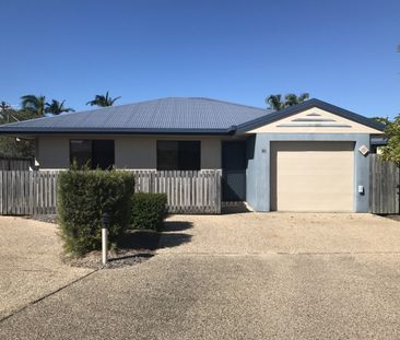 TWO BEDROOM - AIR CONDITIONED UNIT - Photo 2