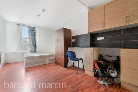 Camberwell Church Street, London - Photo 2