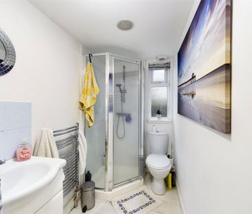 4 bedroom maisonette to rent - Photo 1