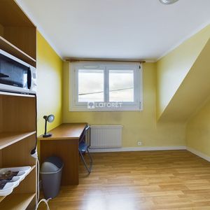 Apartment - Photo 2