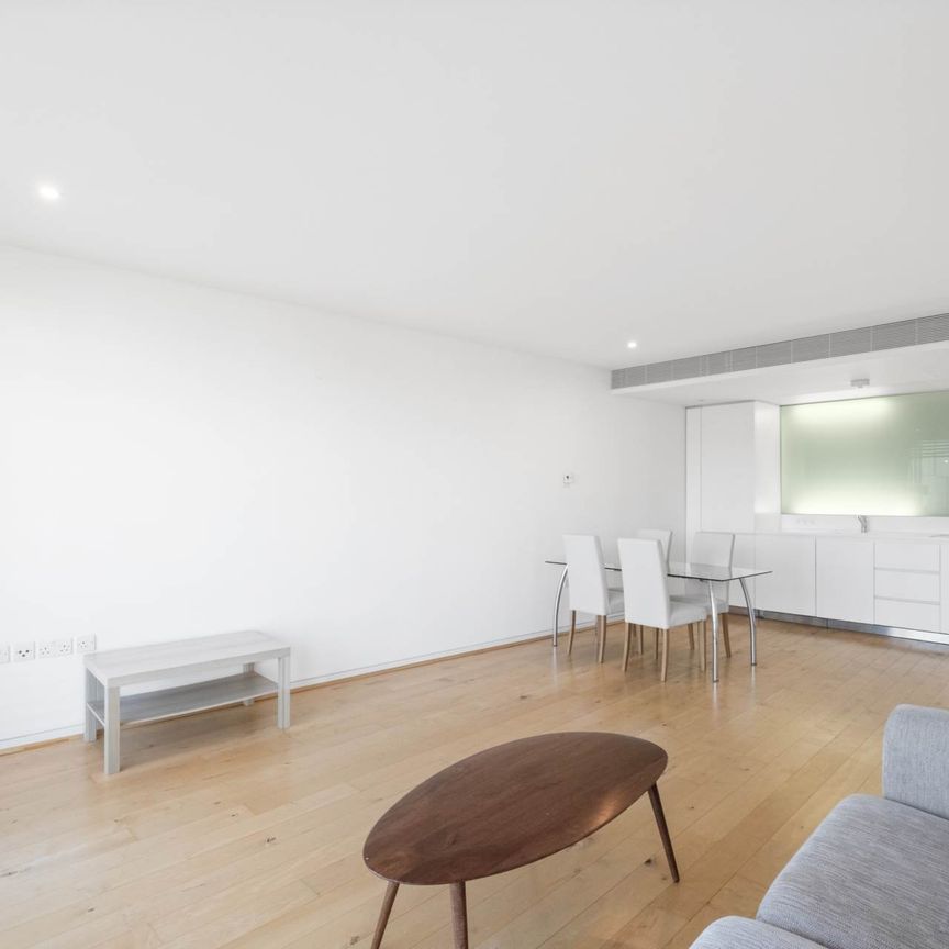 Price £669 pw - Available Now - Unfurnished - Photo 1