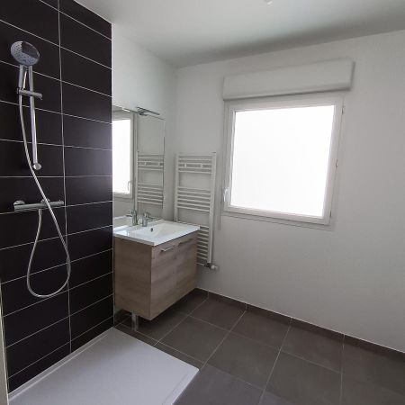 Location Appartement 1 pièce 37m² QUETIGNY 21800 - Photo 3